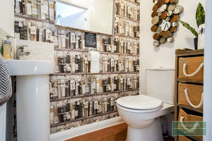 Photo 9- click for photo gallery